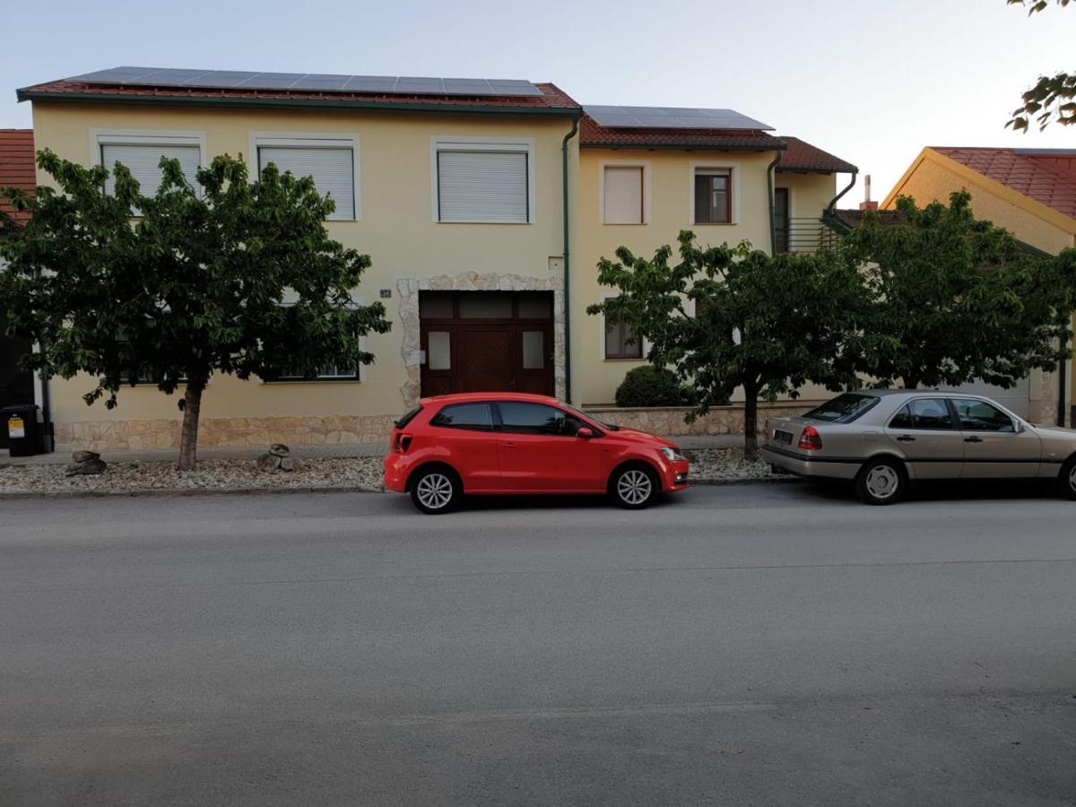 Ferienwohnung Koppi Pamhagen Buitenkant foto