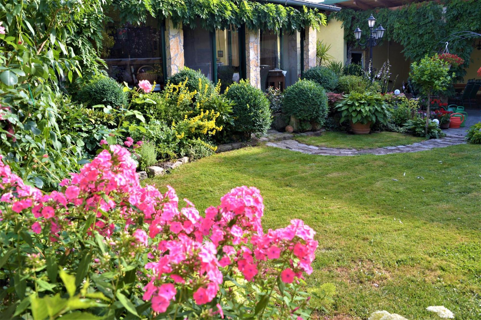 Ferienwohnung Koppi Pamhagen Buitenkant foto